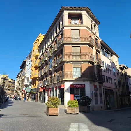 Acogedor Dos En El Centro Apartmán